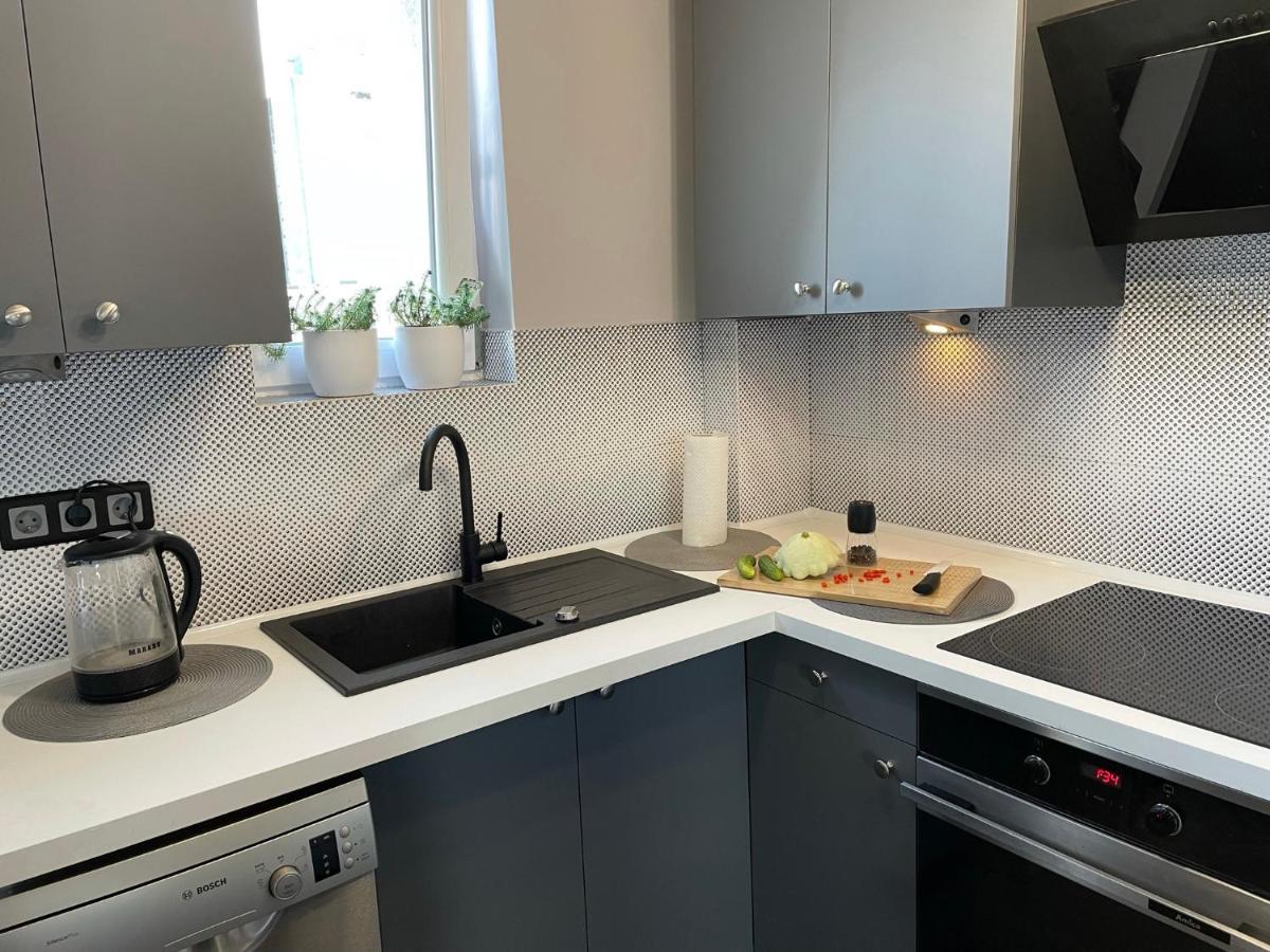 Grey Gucci Center Apartment