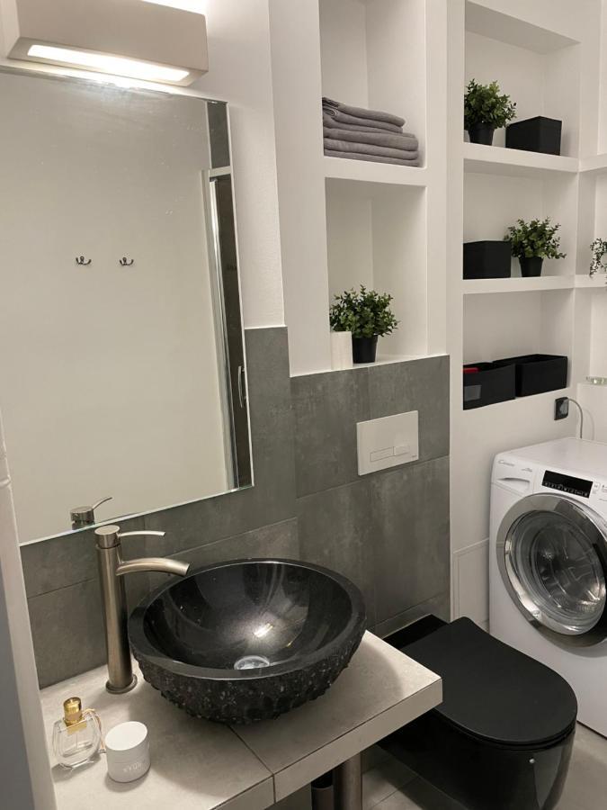 Apartment Grey Gucci Center