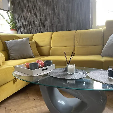 Grey Gucci Apartment City Center Warszawa Zewnętrze zdjęcie